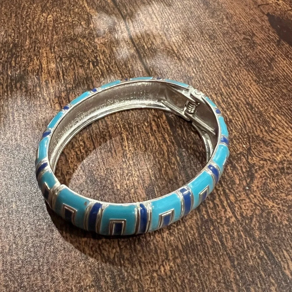 Blue and Silver Geometric Bangle - Picture 2 of 3